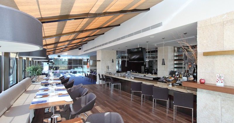 Hotel Doubletree By Hilton Istanbul - Old Town Esterno foto The restaurant